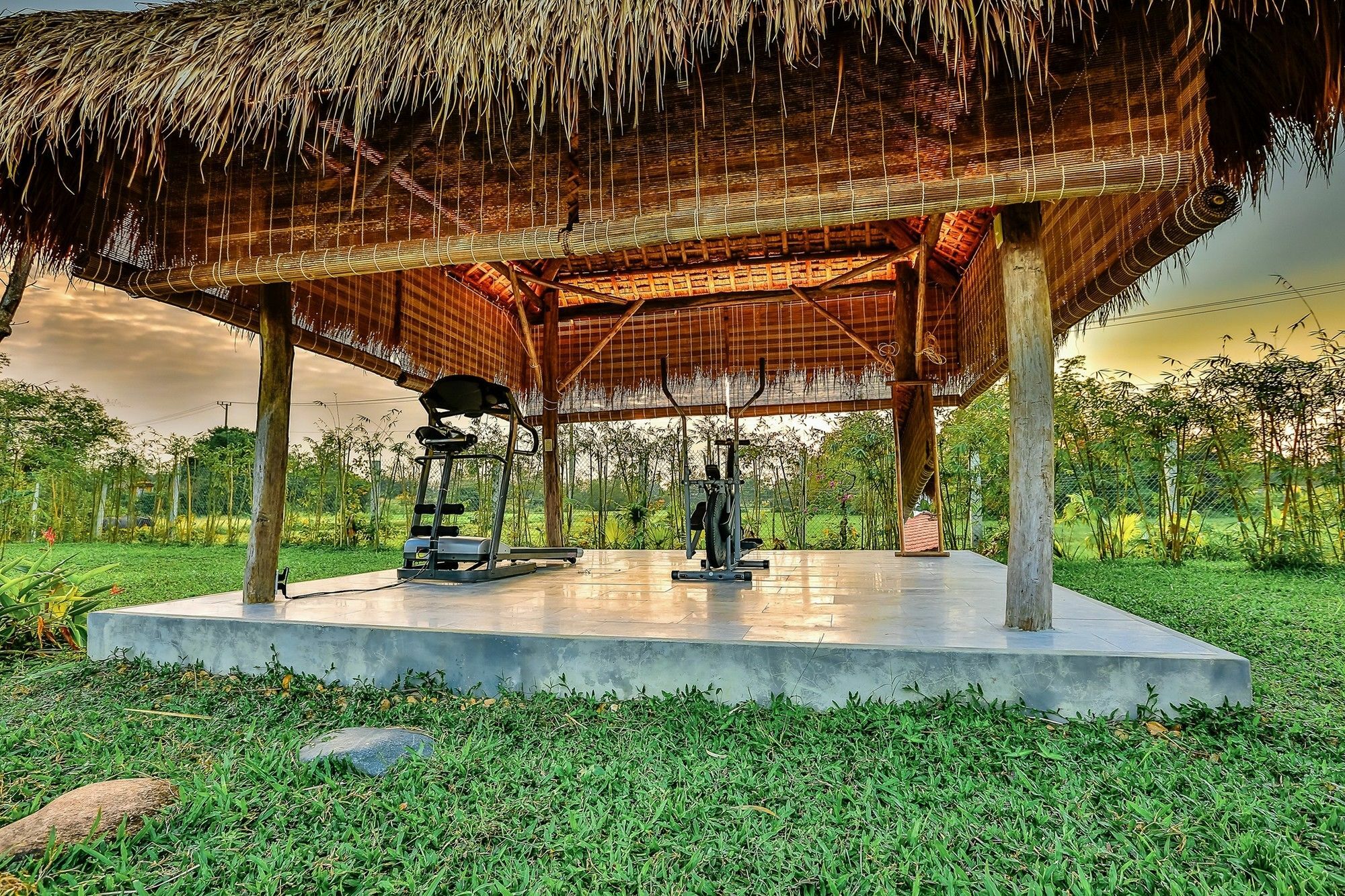 Hotel Allamanda Estate 4*