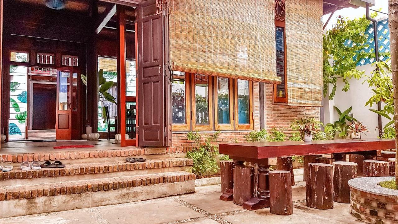 Villa Wooden