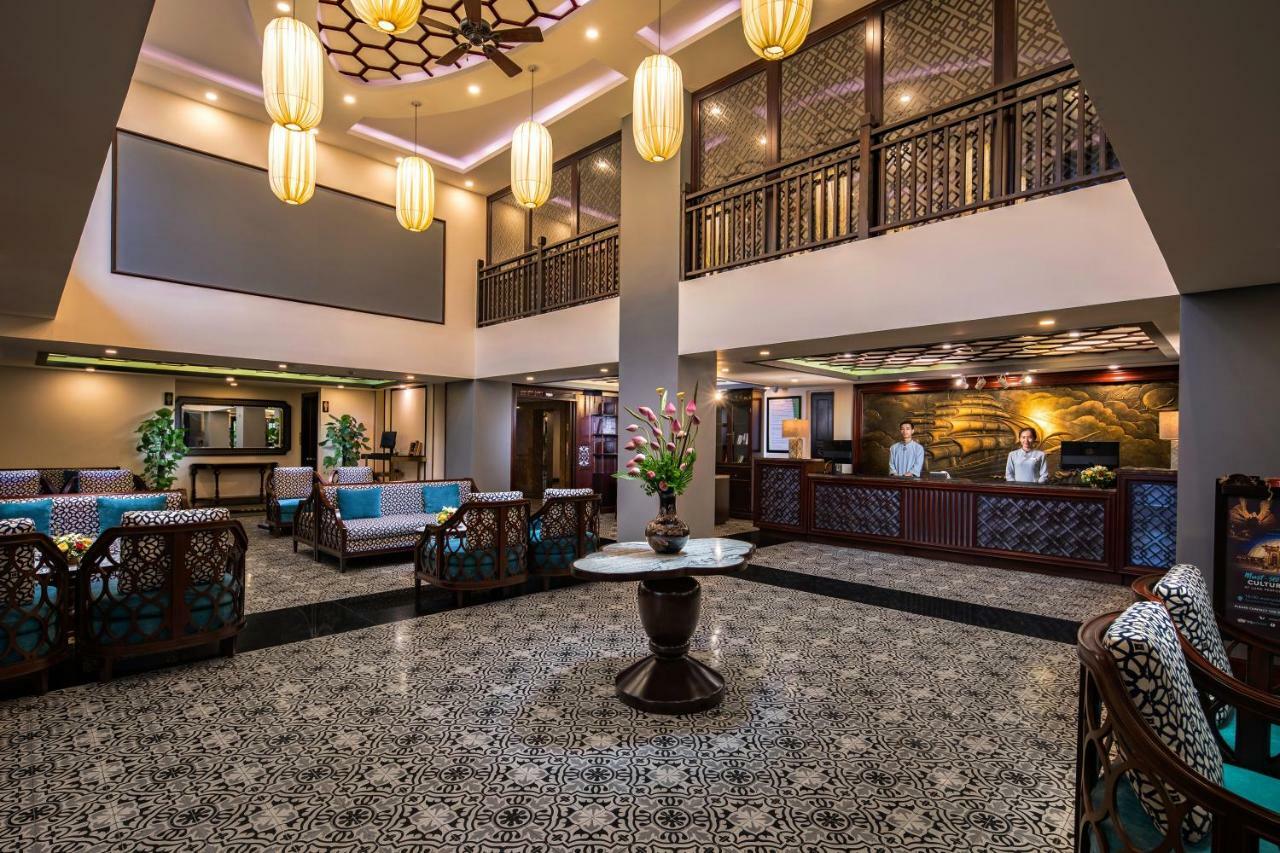 Silkotel Hotel 4*