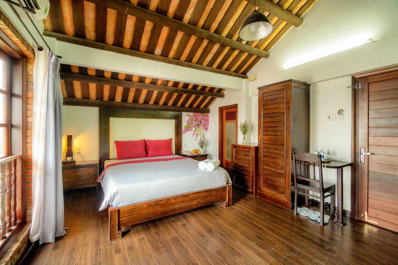 Calm House Hotel Hoi An 1 2*