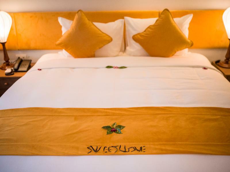 Vinh Hung Old Town Hotel 3*