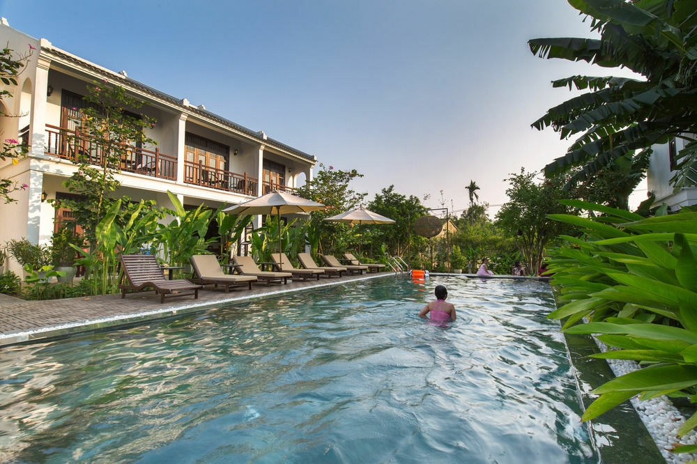 Hotel Village 3*