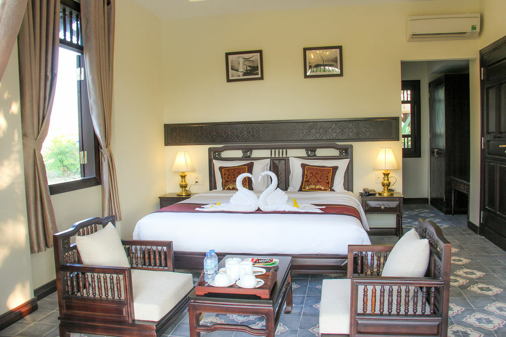 Hotel Village 3*