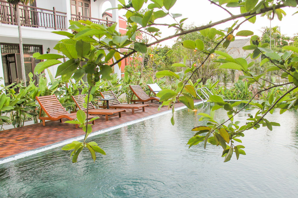 Hotel Village