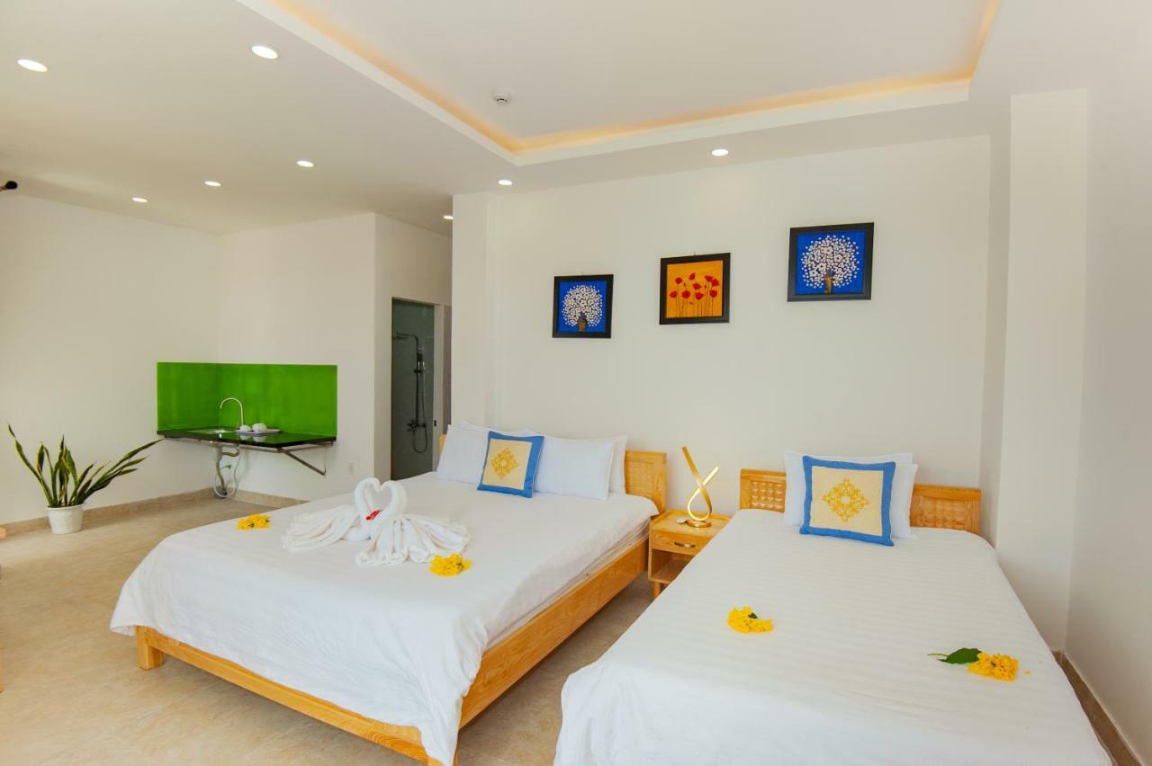 Yellow Daisy Villa