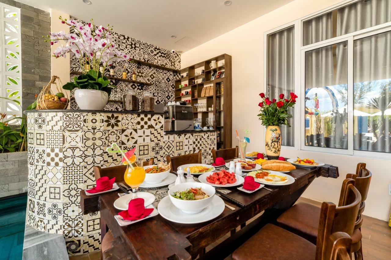 Golden Walls Hoiana Villa-include Breakfast-swimming Pool *