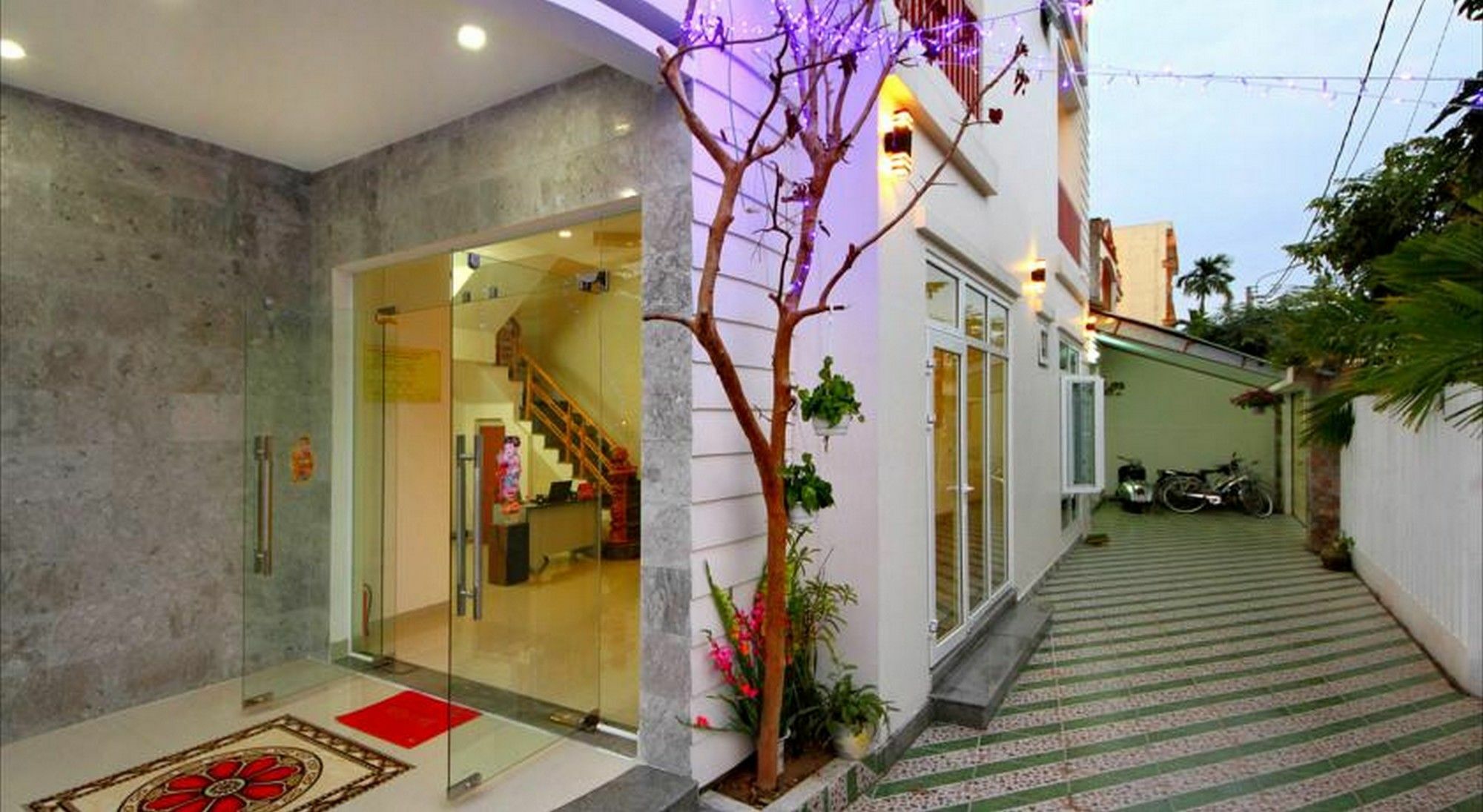 Homestay Center