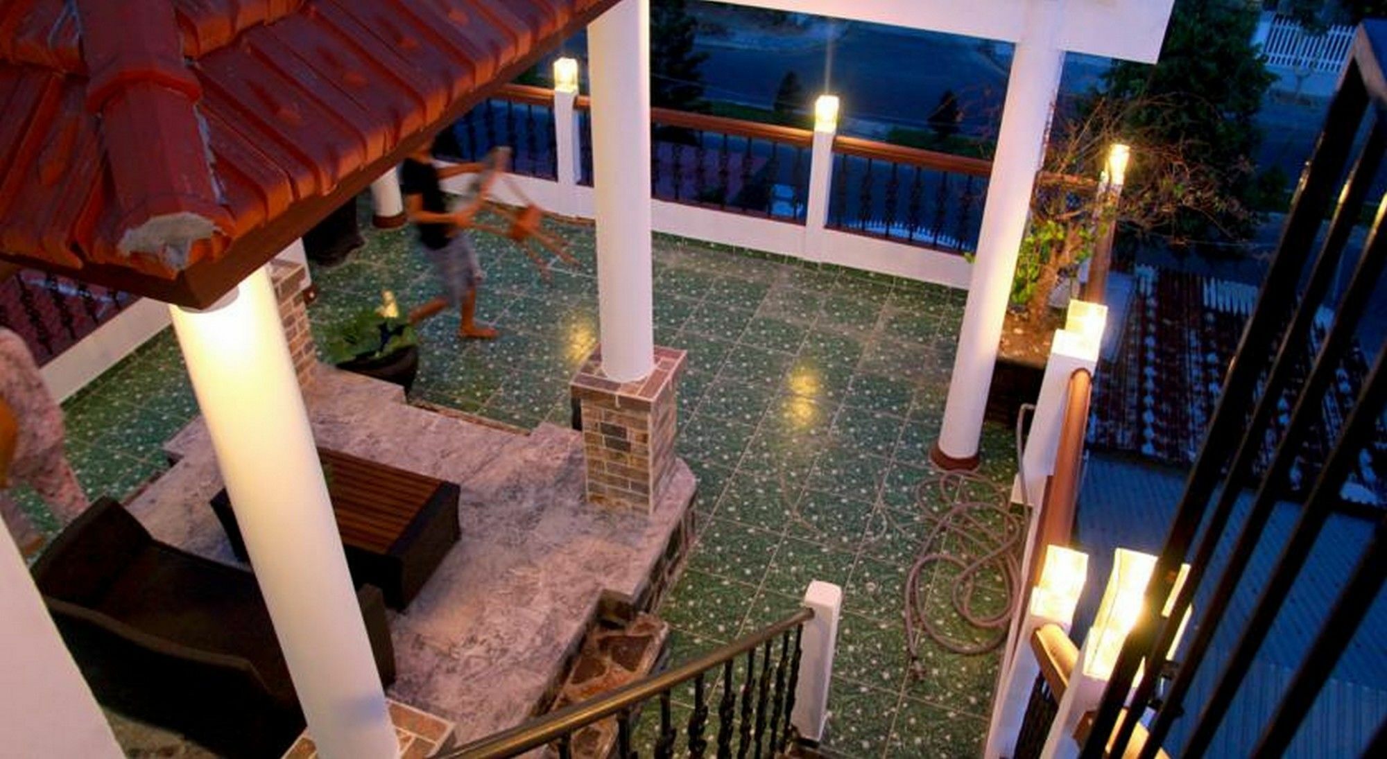 Grass Homestay *