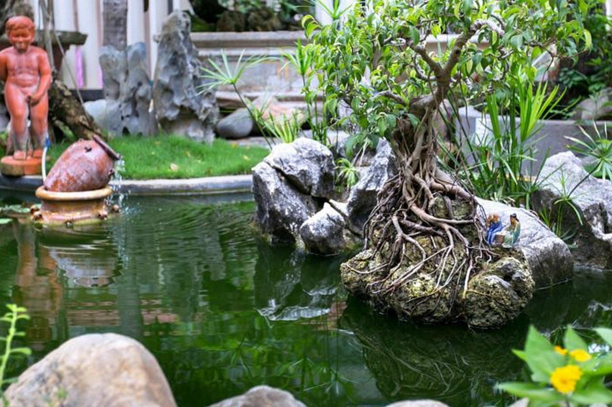 Bonsai Hotel 2*