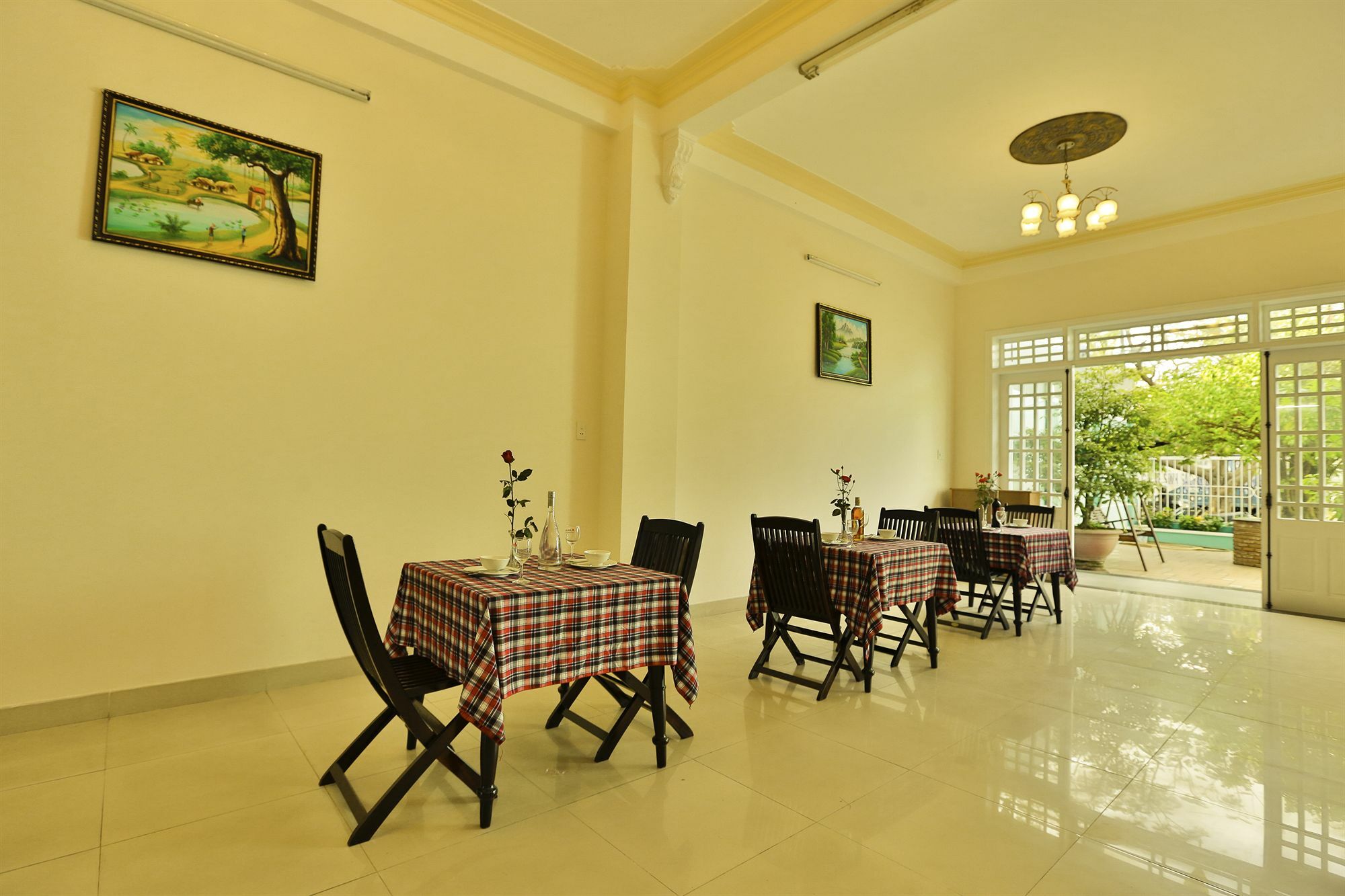 Homestay Quynh Nhan *
