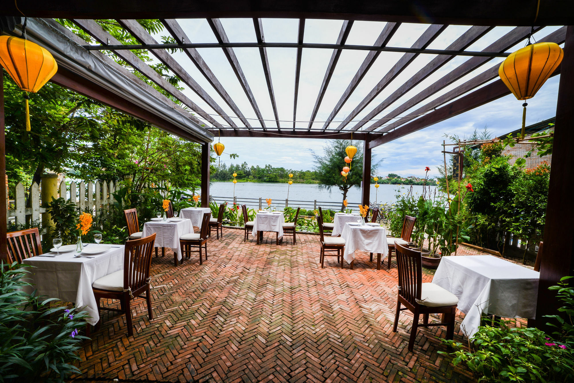 Villa Orchid Garden Riverside *
