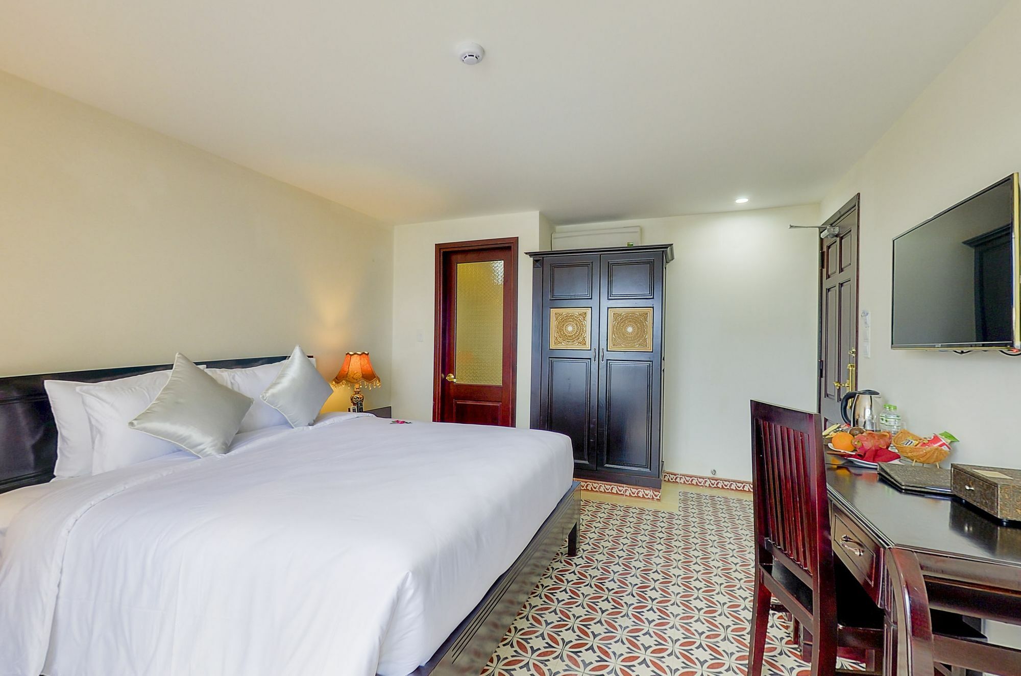 River Boutique Hotel