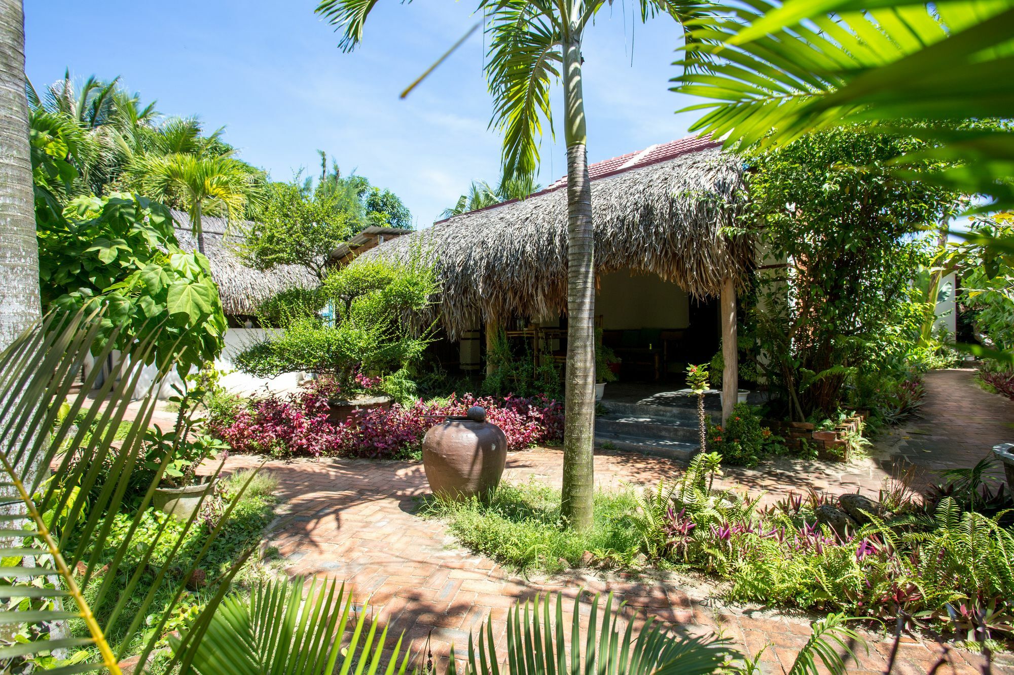 Homestay Red Flower Hoi An
