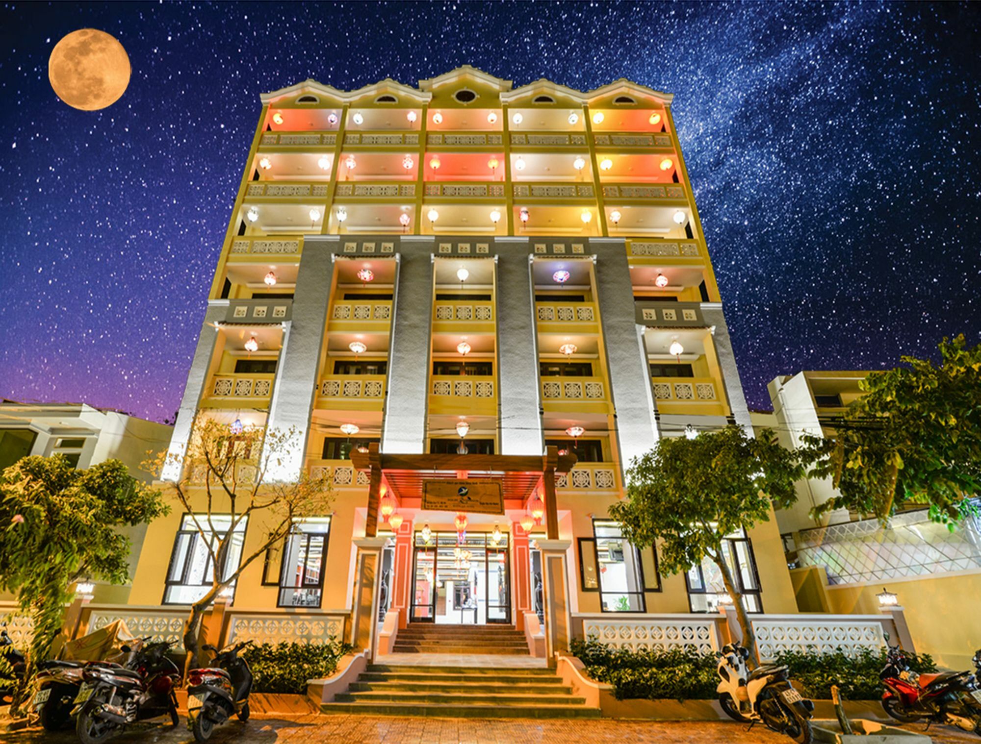 Hotel River Boutique 4*