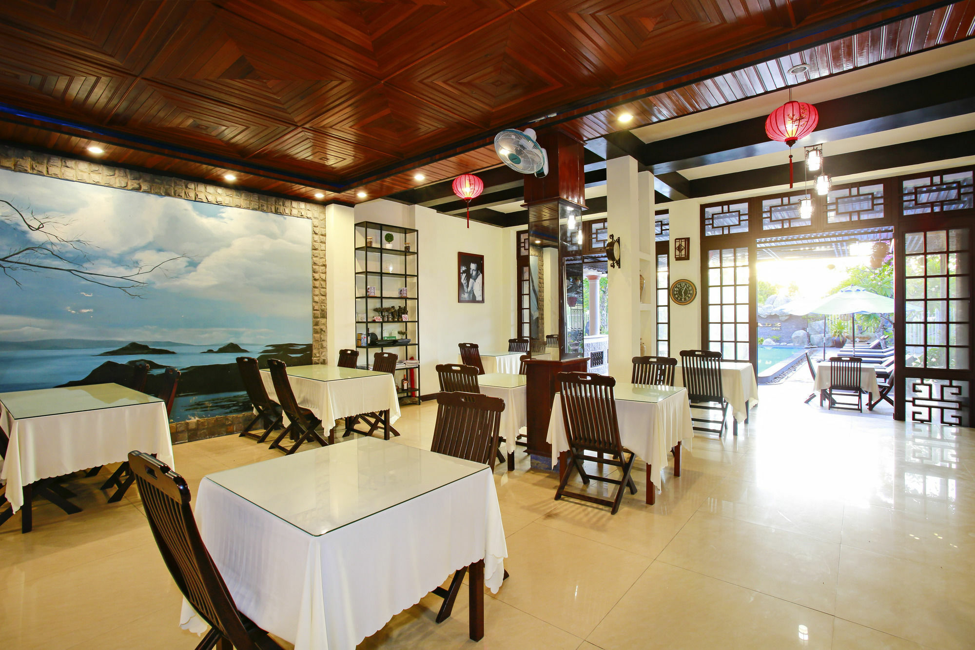 Khách sạn Jade 3*