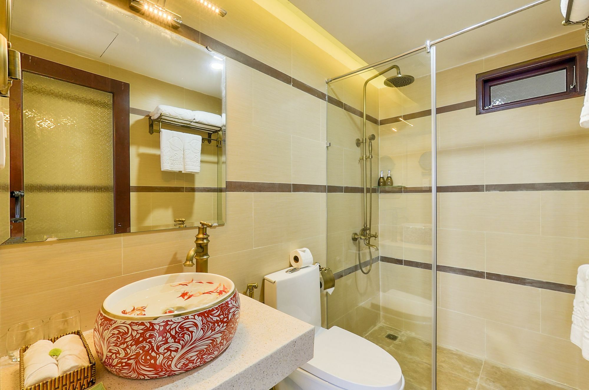 River Boutique 4*