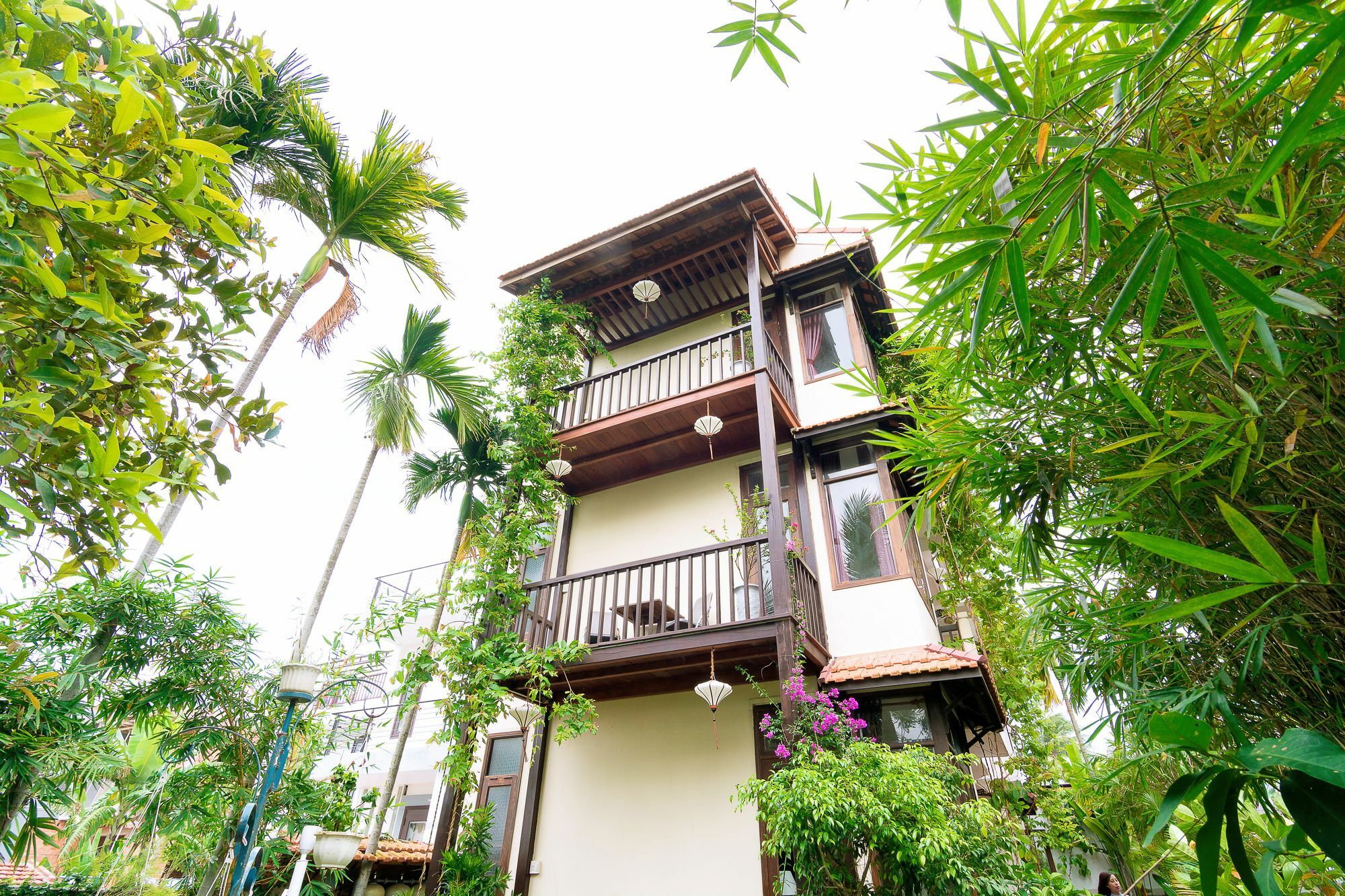 Village Riverside Boutique Hotel