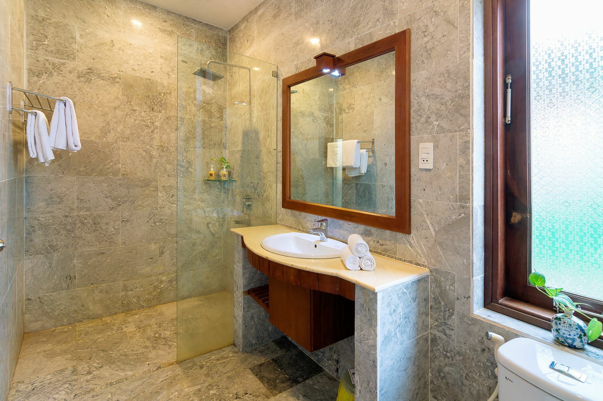 Hotel Village Riverside Boutique 3*