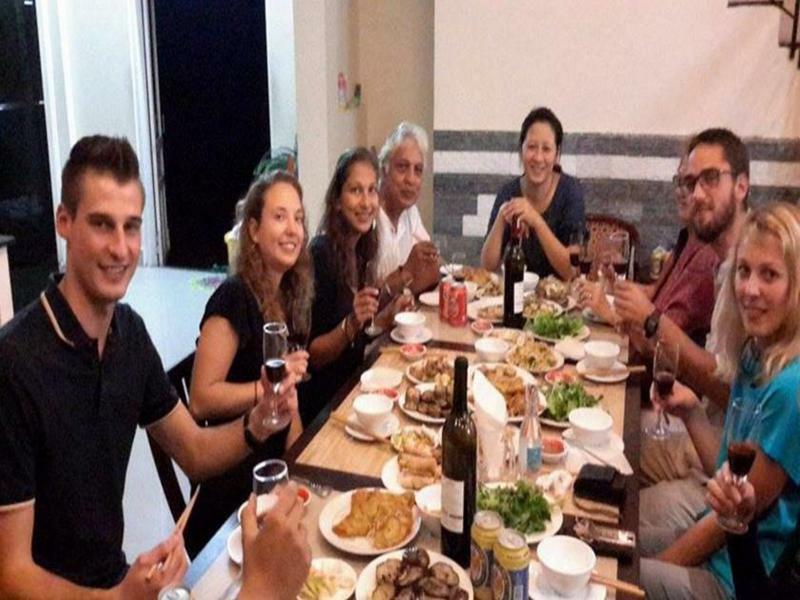 Homestay Viets Family River - *