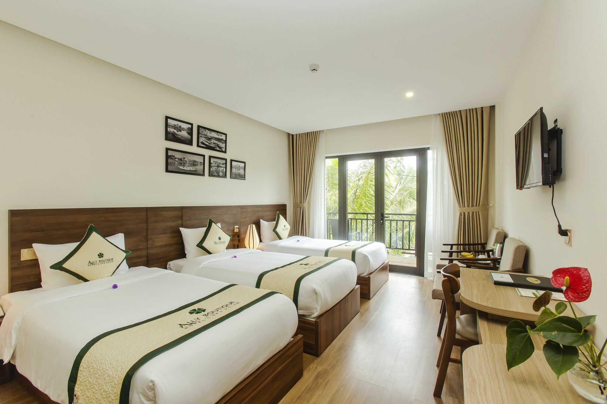 Ally Boutique Hoian
