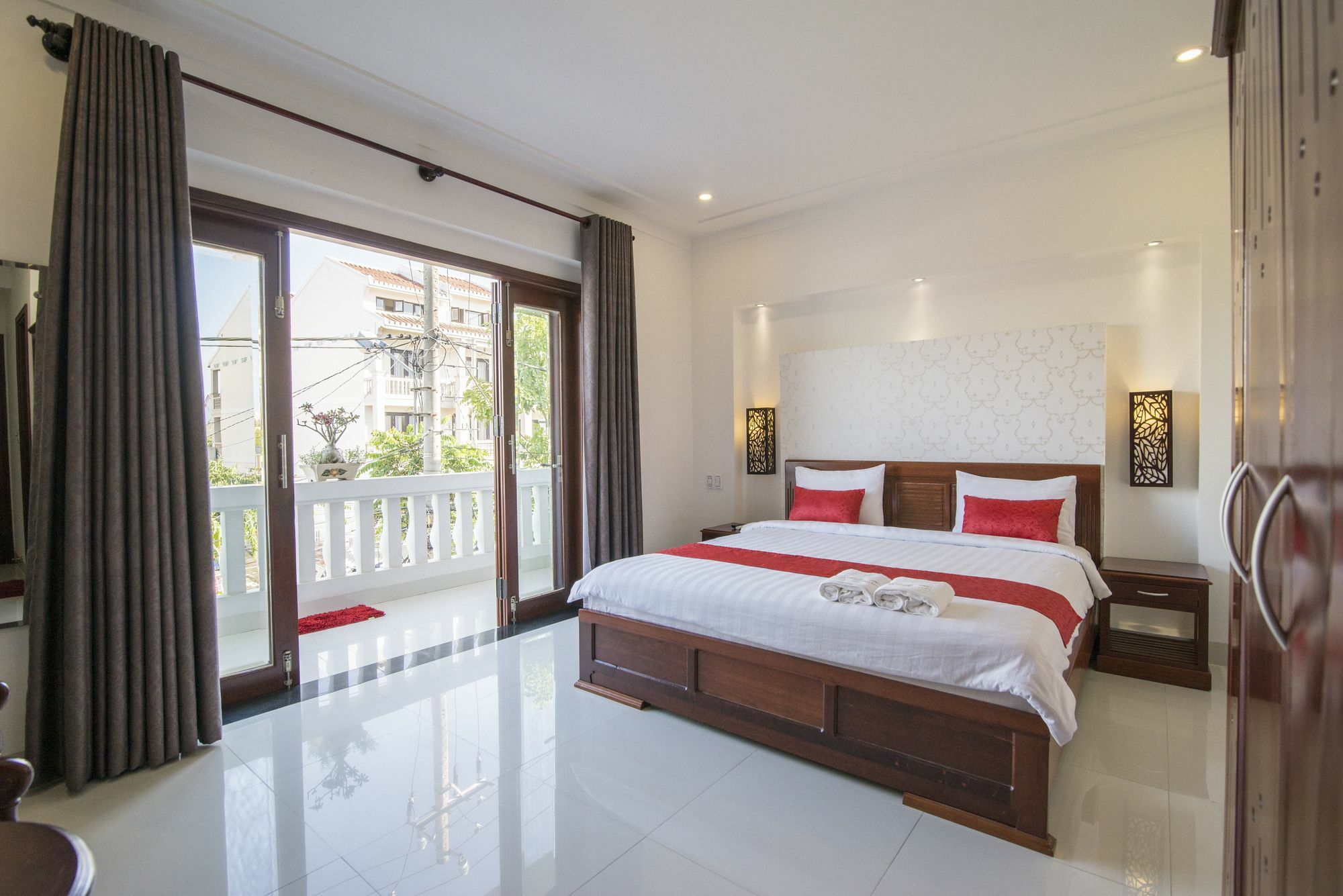 Homestay Style *