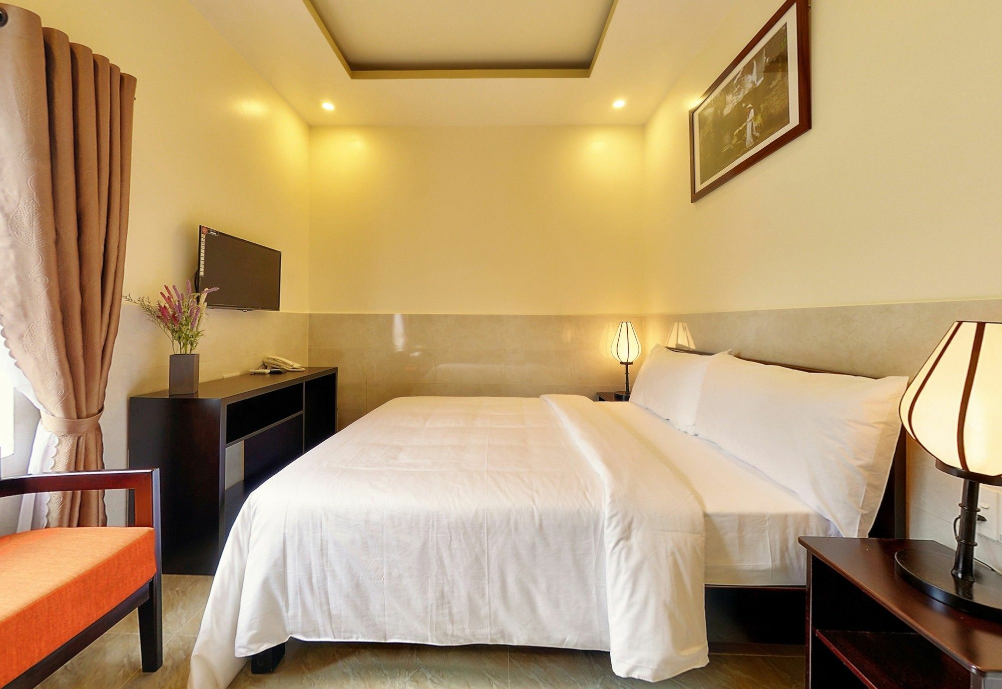 Ivy Hotel
