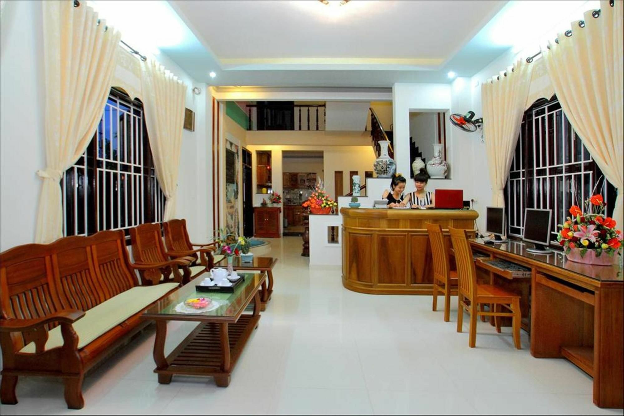 Camellia Homestay *