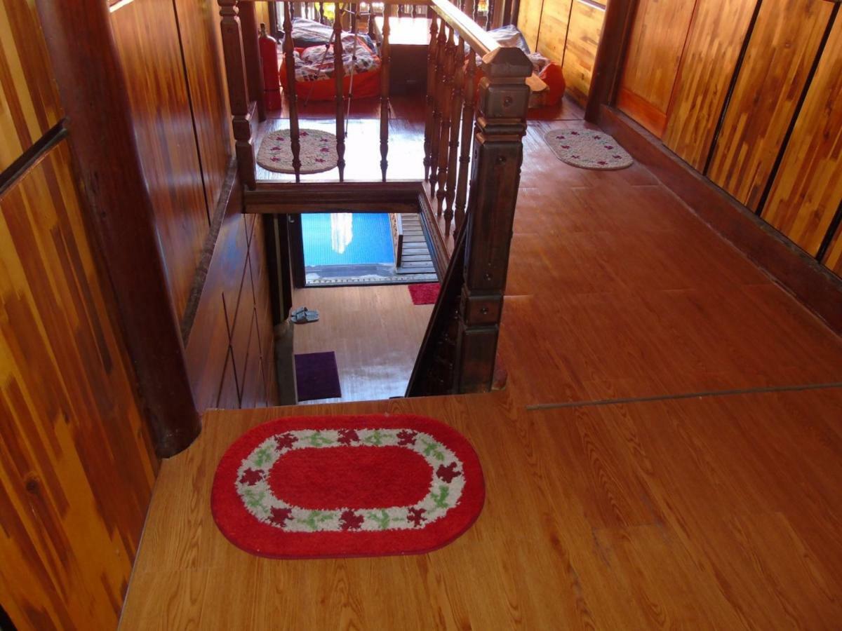 Villa Wooden