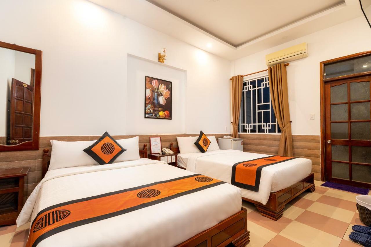 Family Hotel *