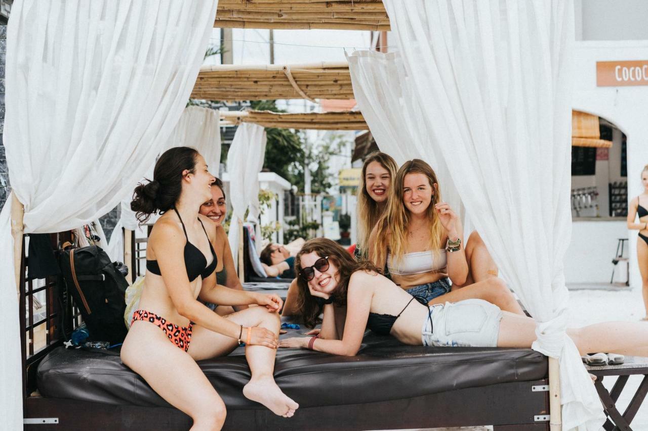 Villa Cococha Villa-1001 Insta Photos (adults Only) *