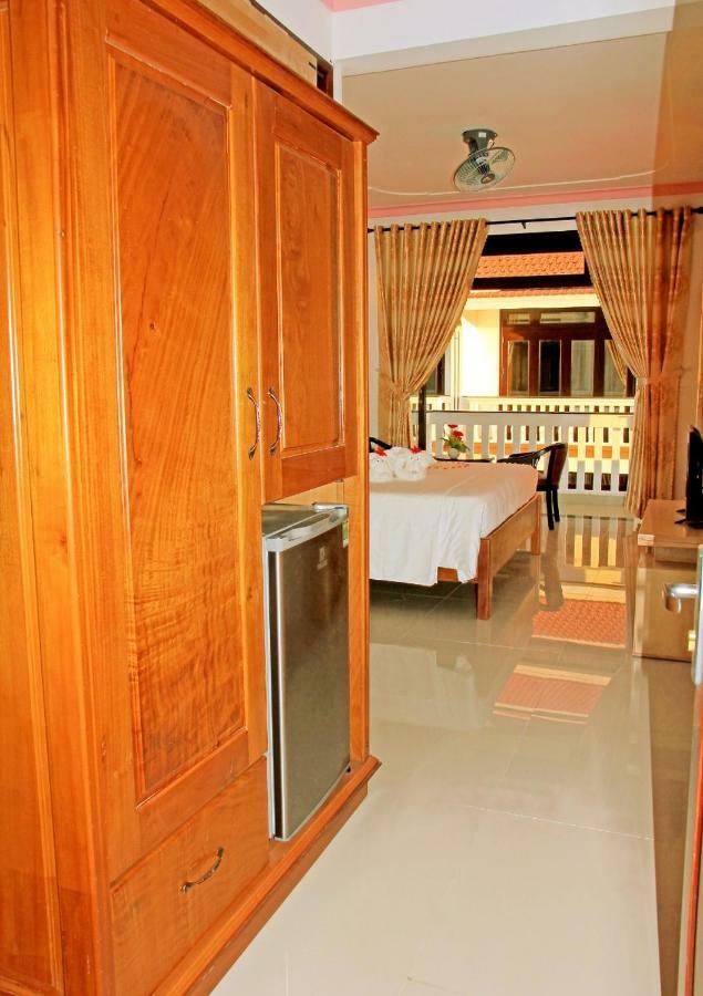 Island * Hoi An