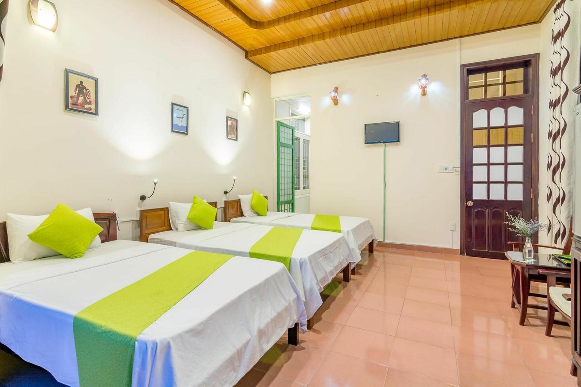 Lazy Buffalo Homestay *