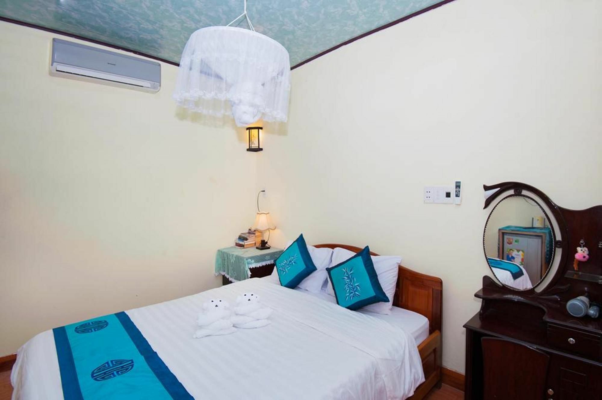 Bougain Villeas Homestay Hoi An