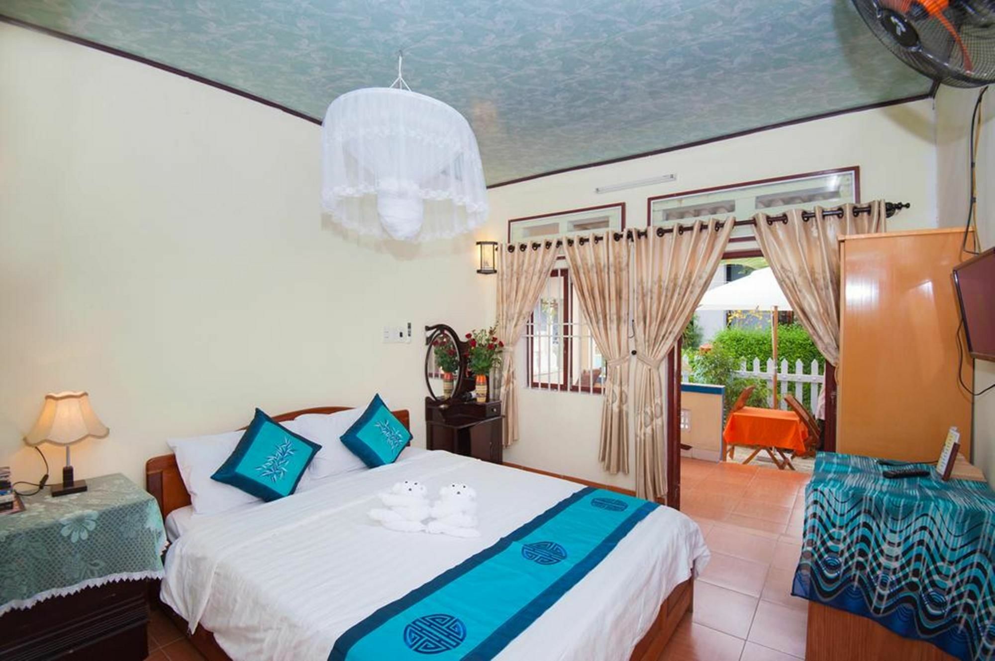 Homestay Bougain Villeas *