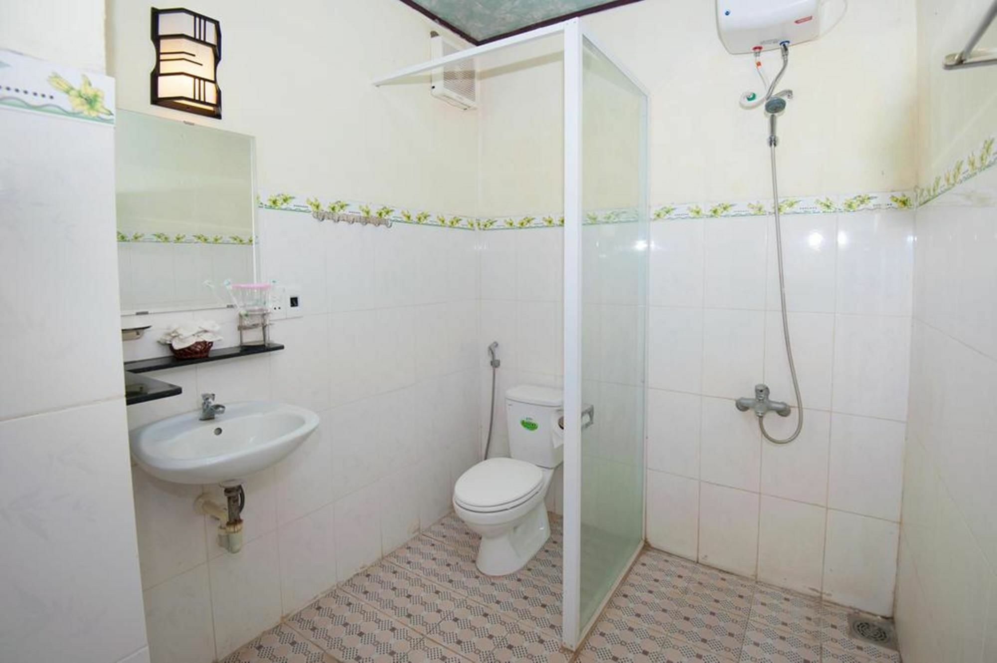 Homestay Bougain Villeas Hoi An