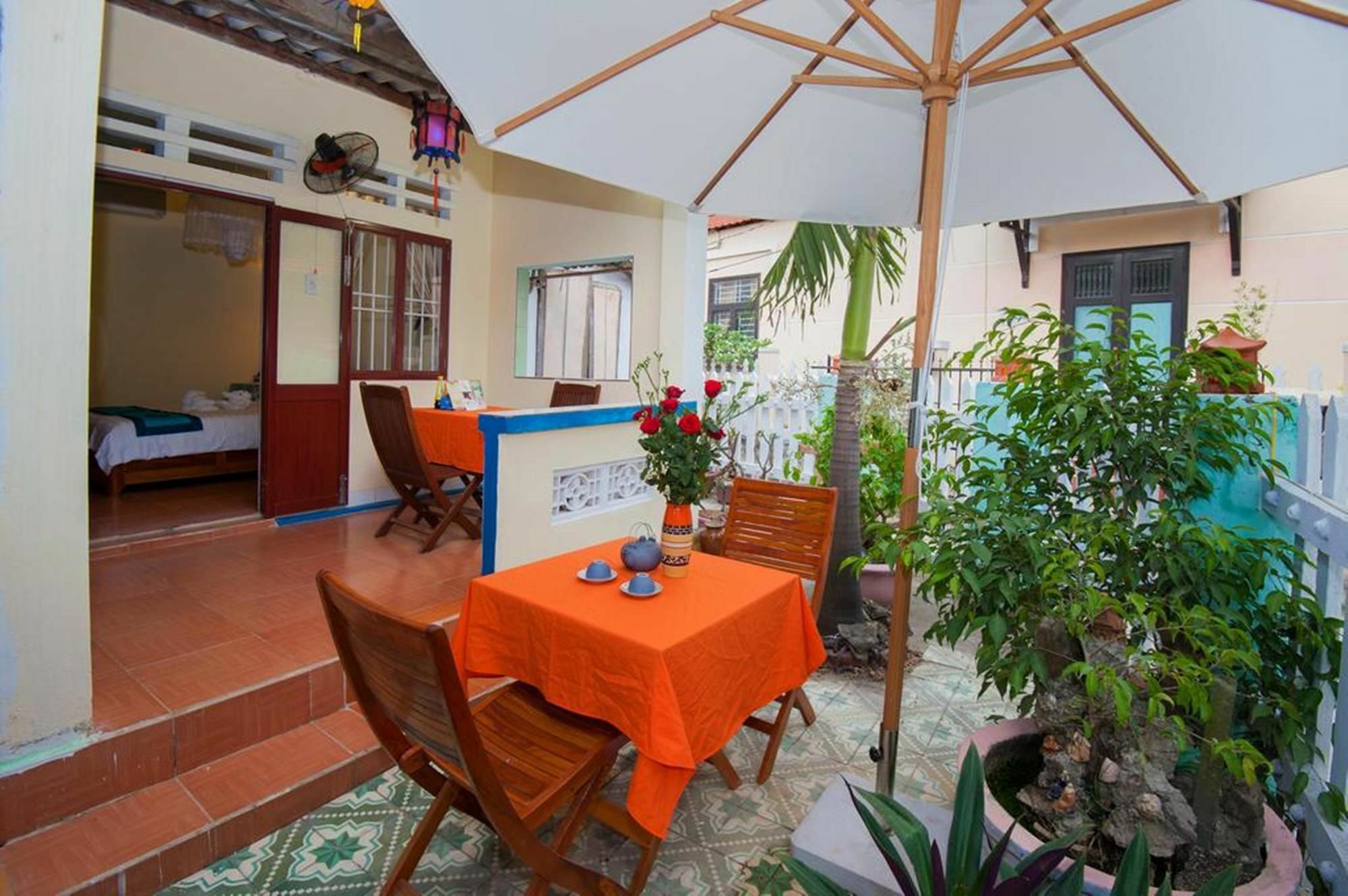Homestay Bougain Villeas Hoi An