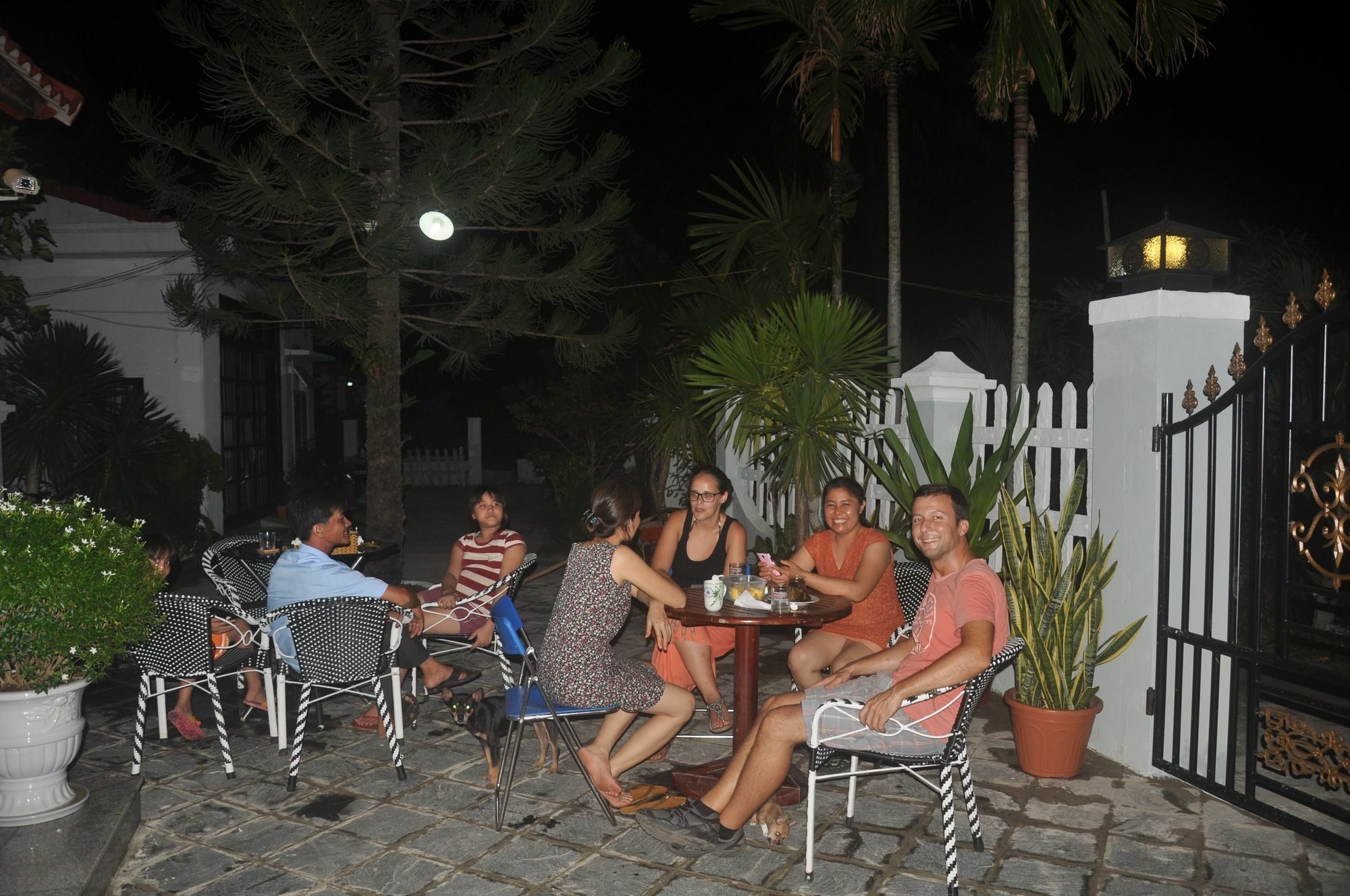 Tra Que Riverside Homestay *
