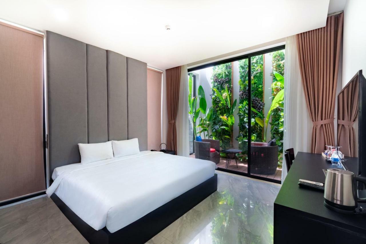 Khách sạn Khong Cam Garden 3*