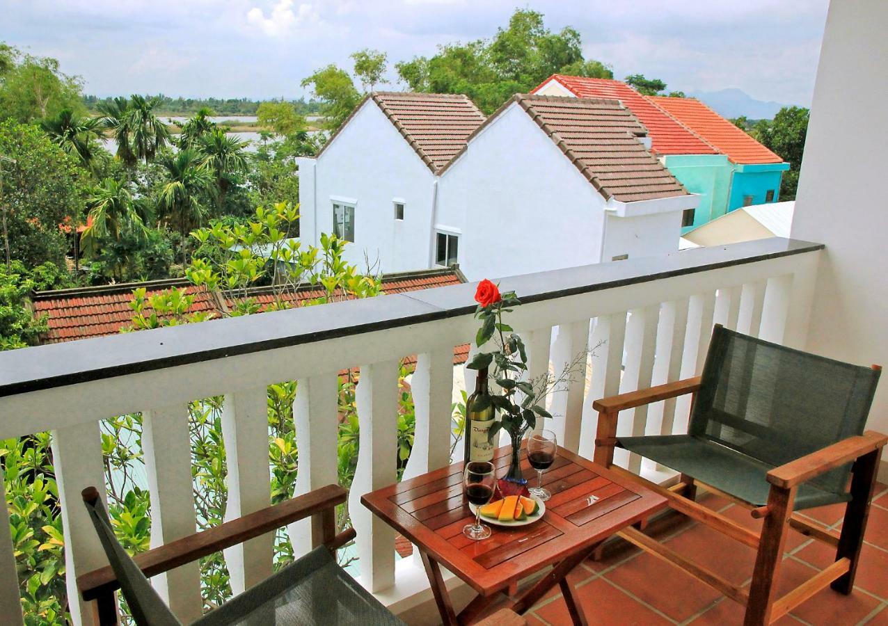 Island Villa *
