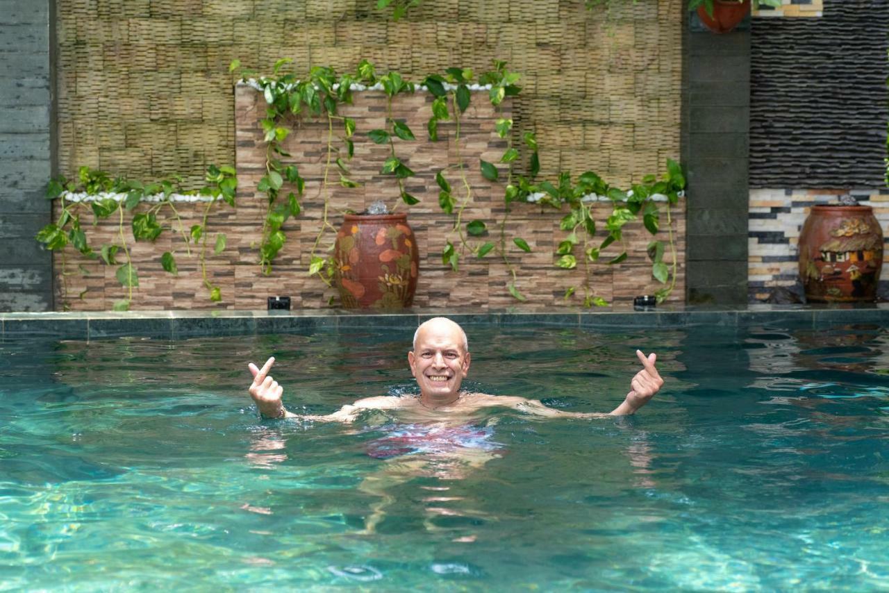 Crony - 24h 4* Hoi An