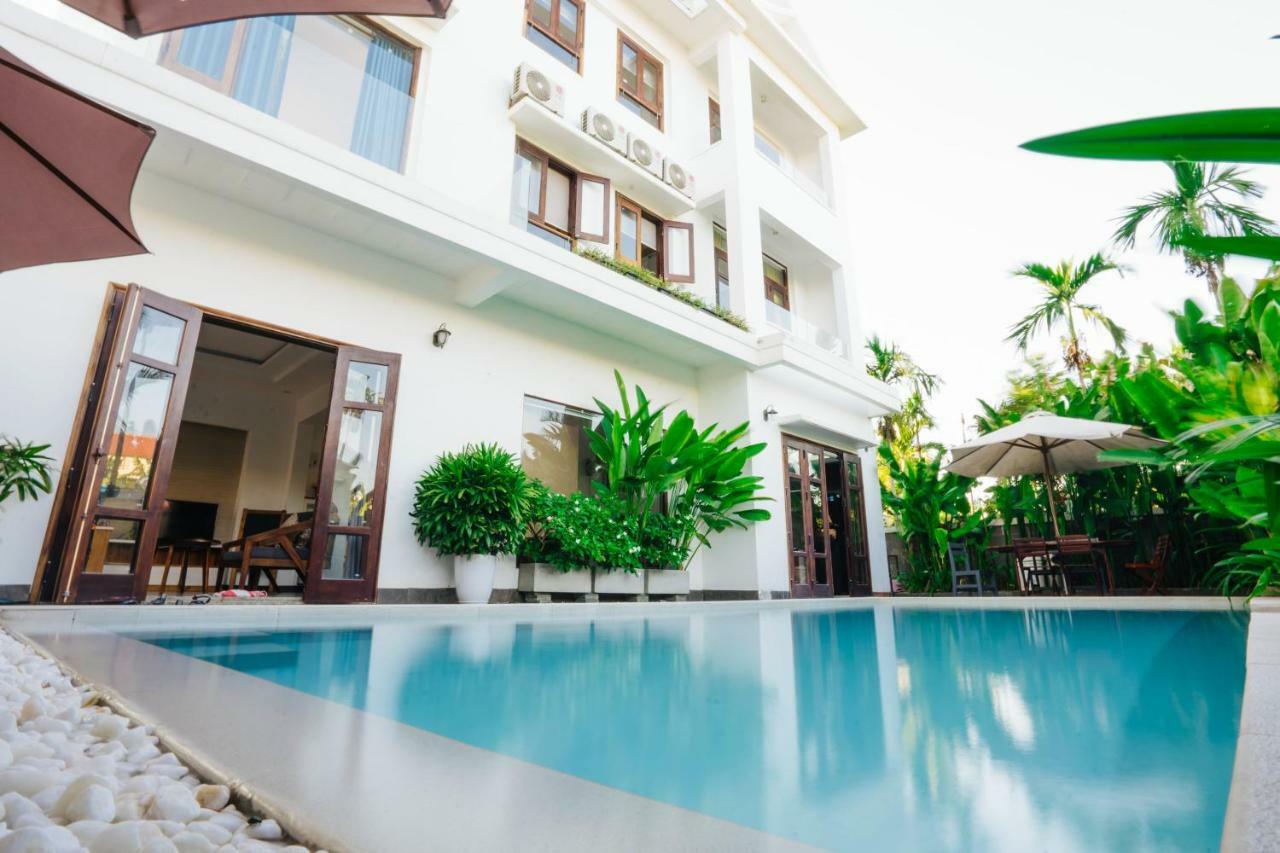 Hotel Lotus Aroma