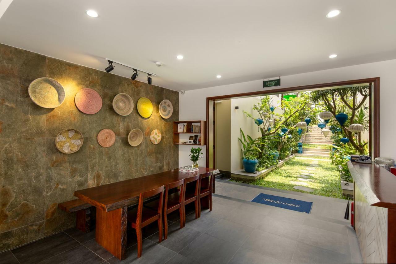 Five Rose Villa *