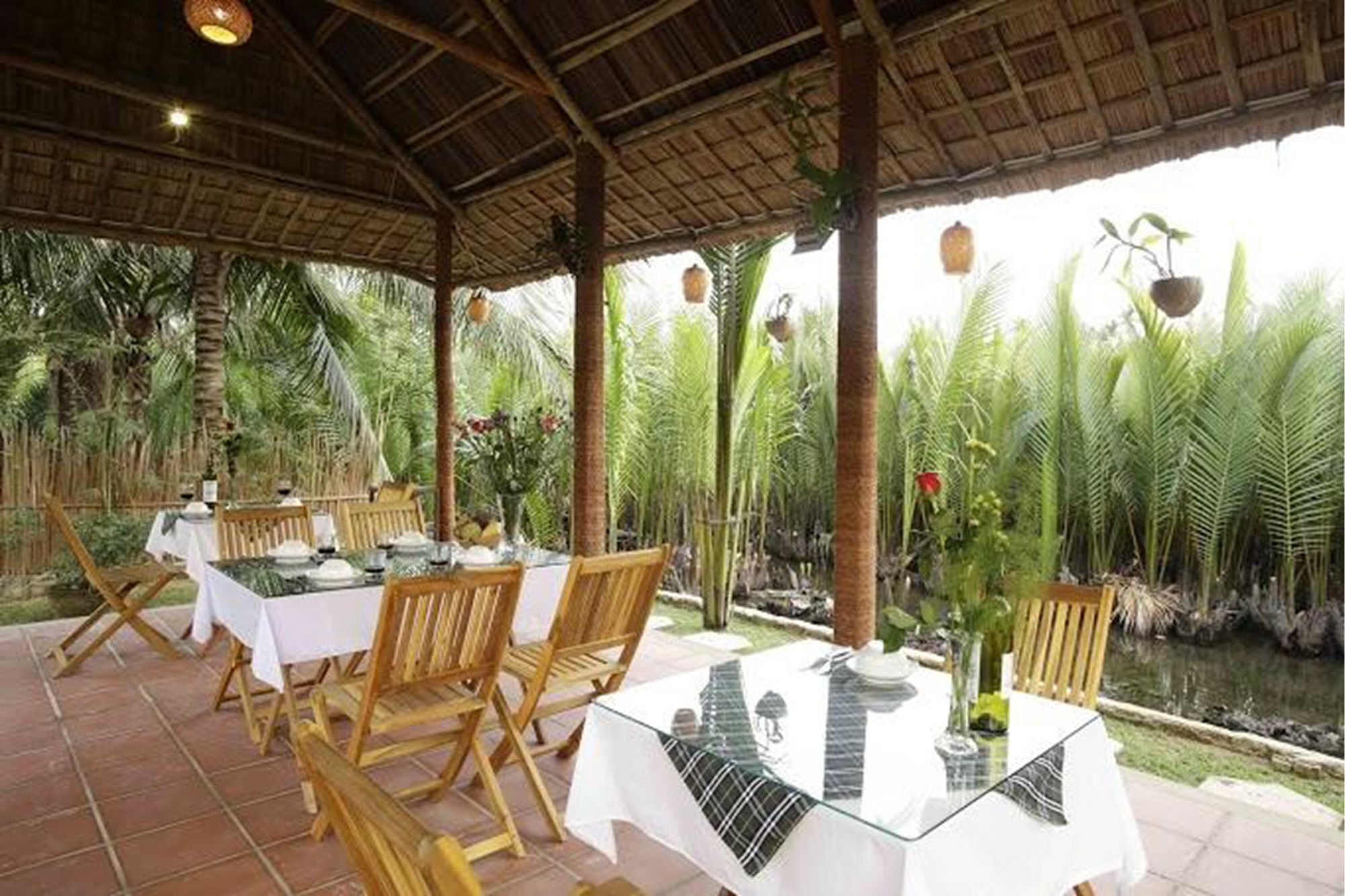 Coconut Garden Homestay *