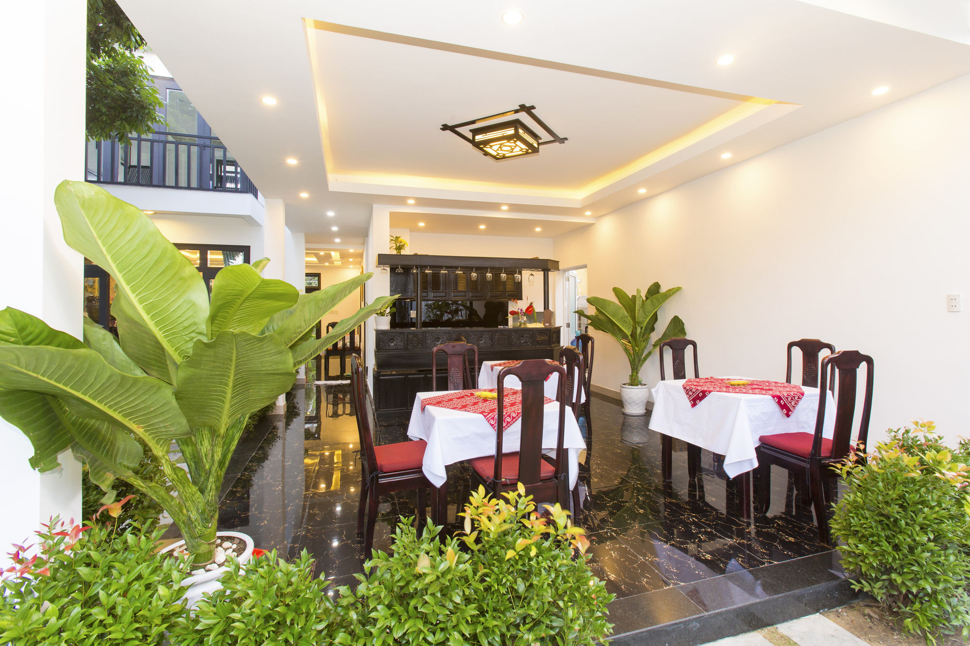 Hideaway 3*