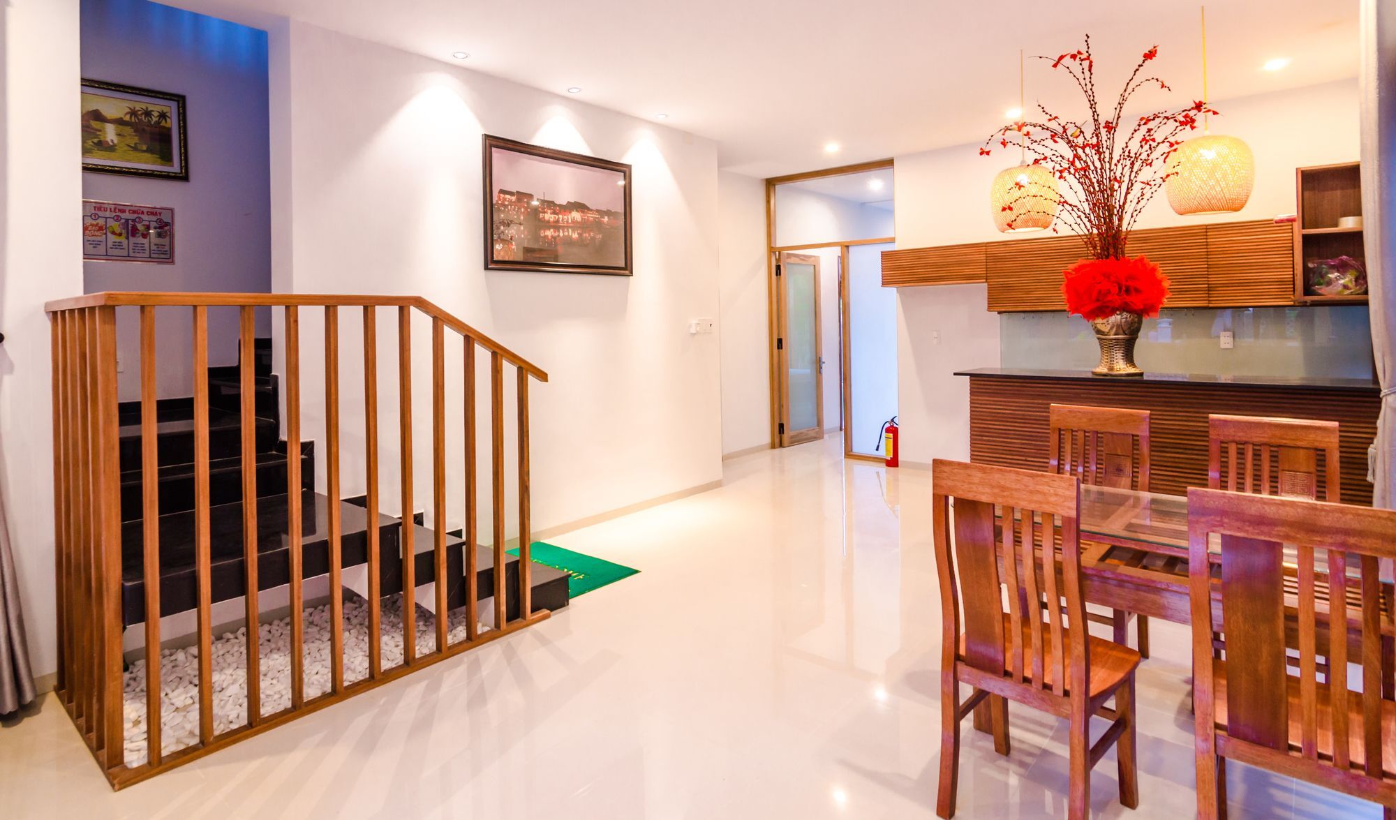 World Hotel 3*