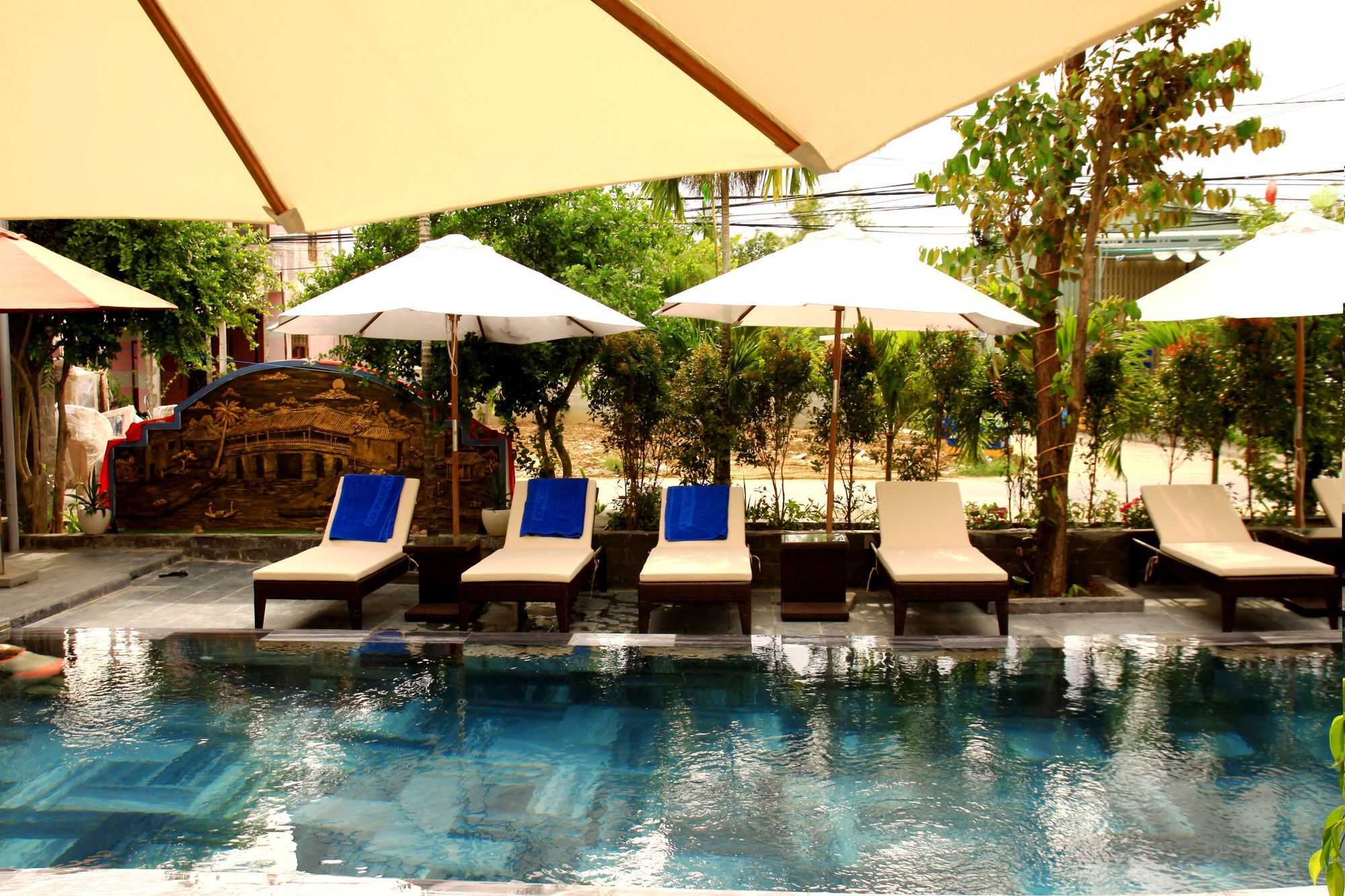 Blessing Hotel