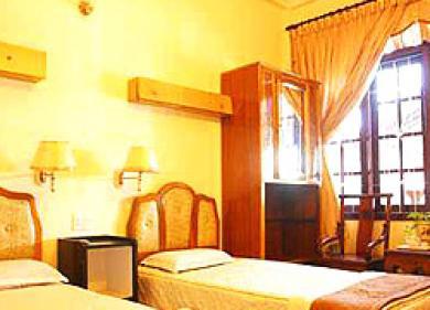 Hotel Huy Hoang River
