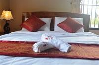 Hotel Cloudy 2