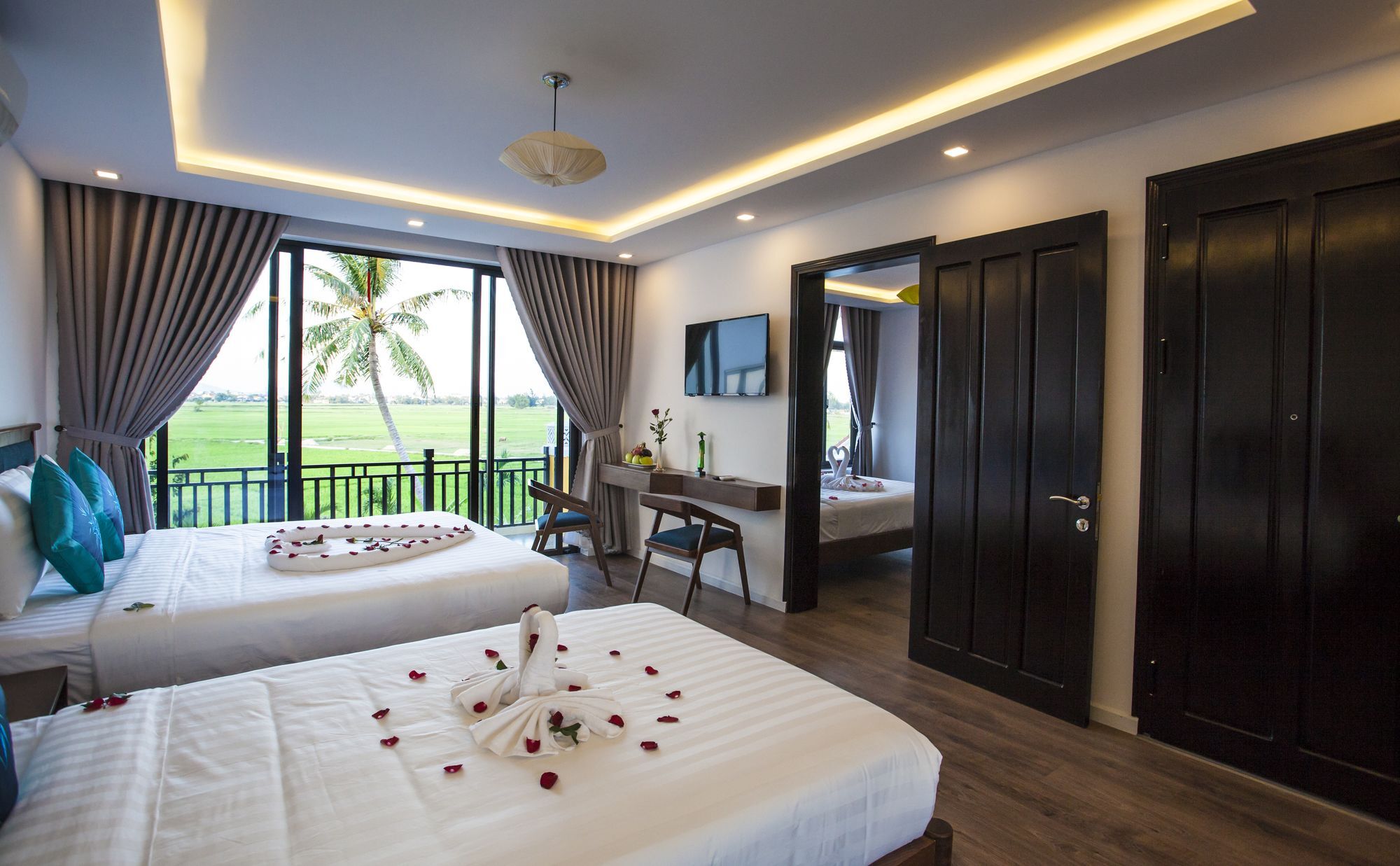 Hotel Four Season