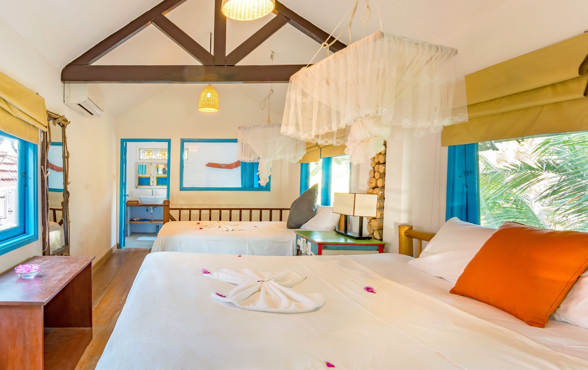 Ocean House Hotel 3*